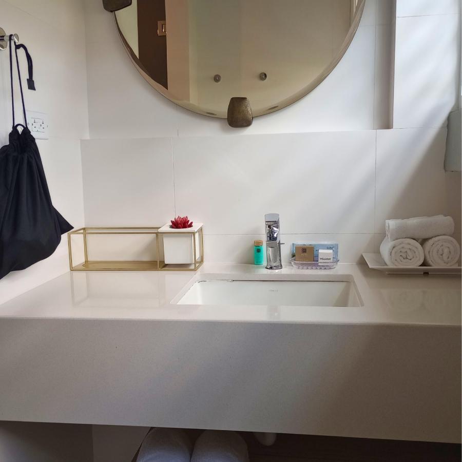 Deluxe Queen Room,1416720432:JPEG