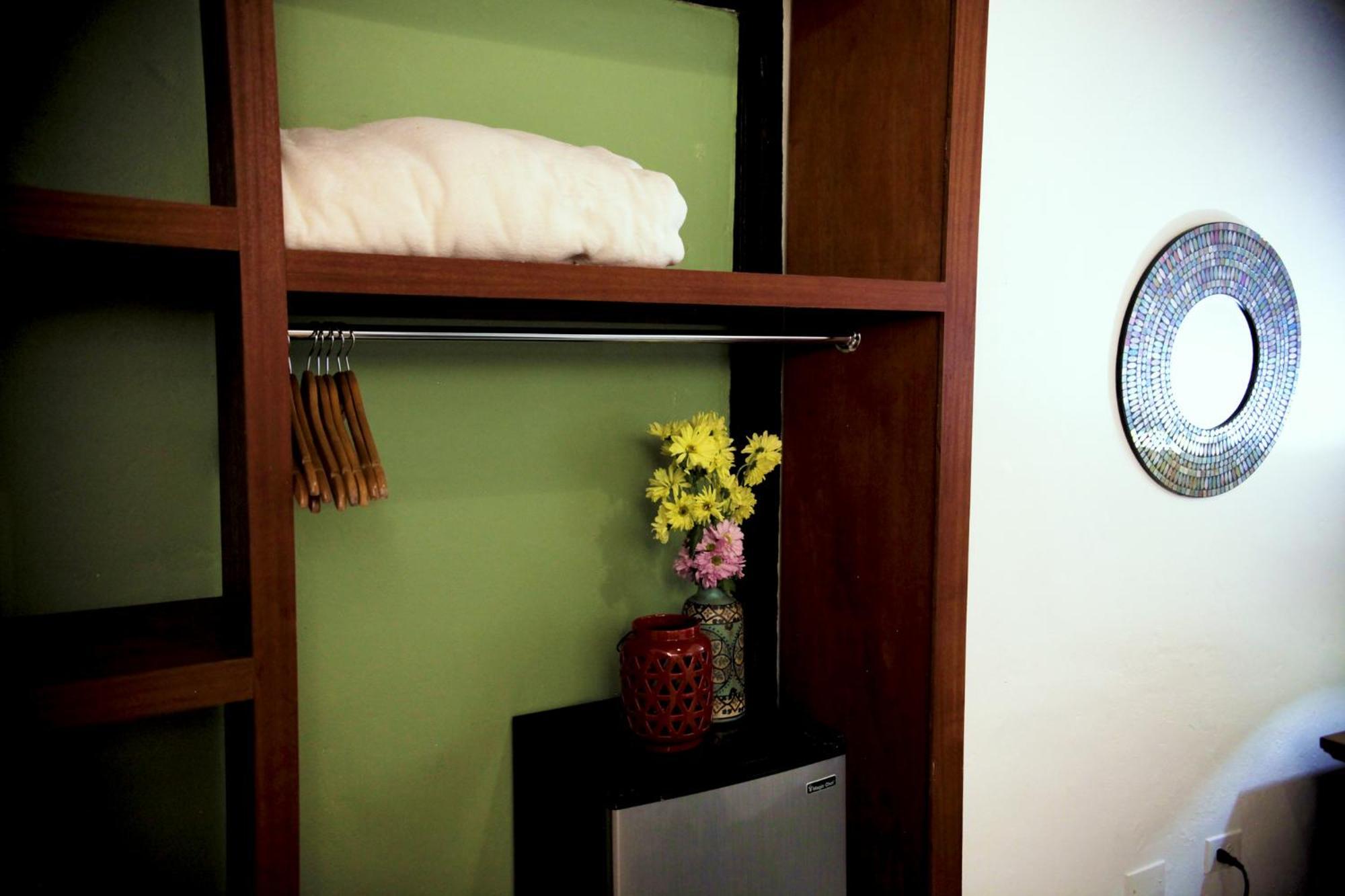 Sol Room