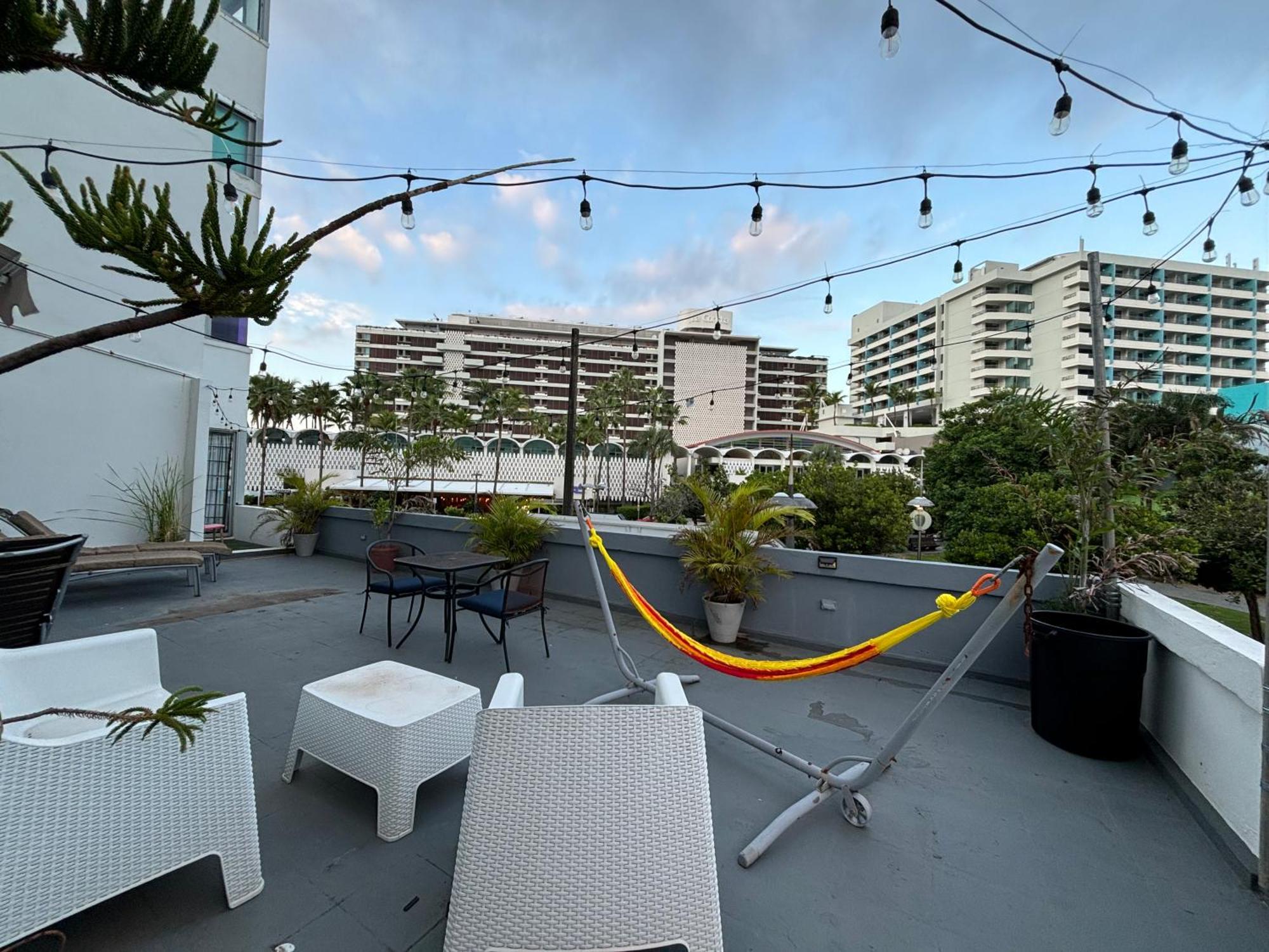 One-Bedroom Apartment Sea View Terrace