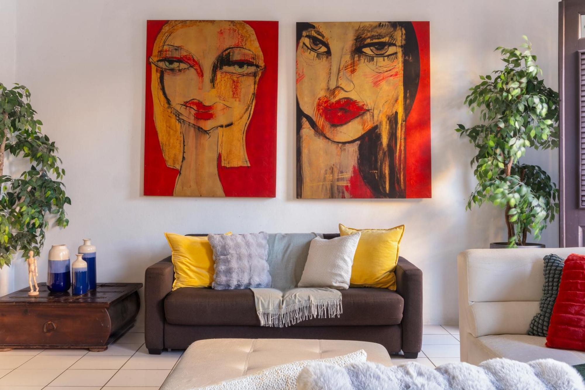 Three-Bedroom Apartment Water View