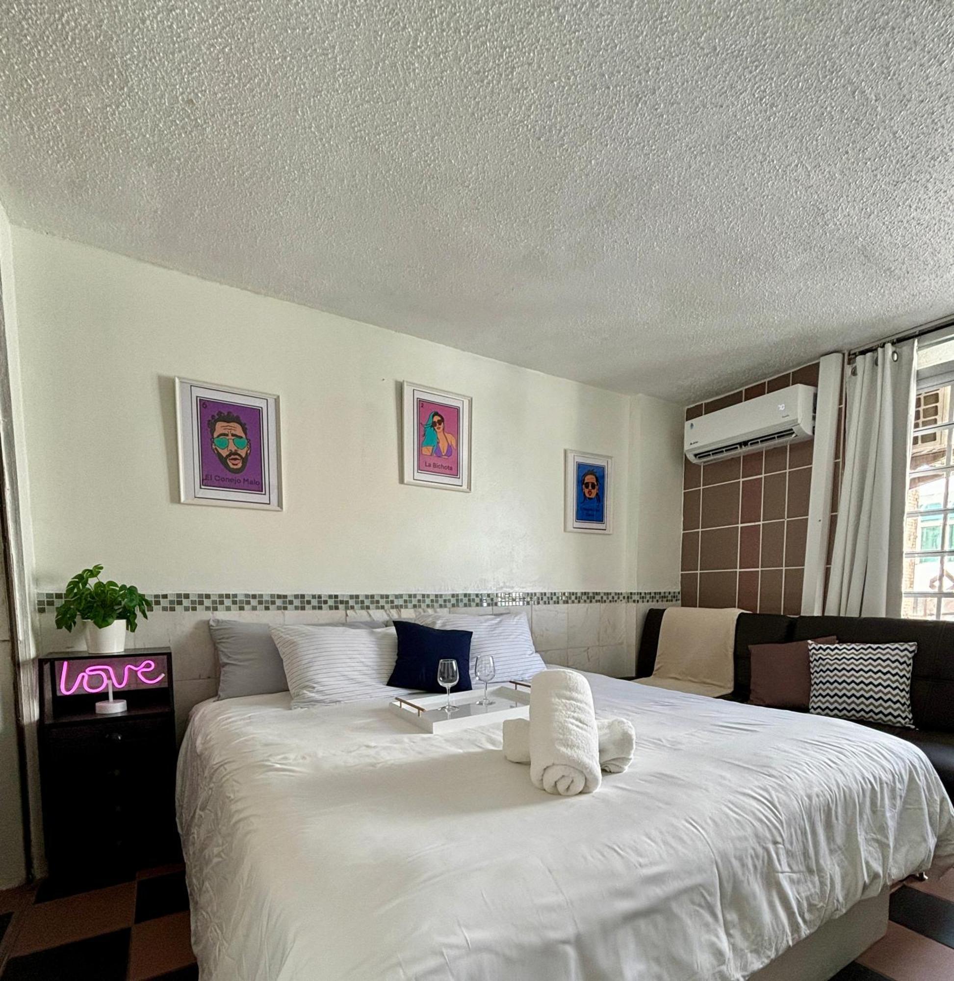 One-Bedroom Apartment Sea View Balcony