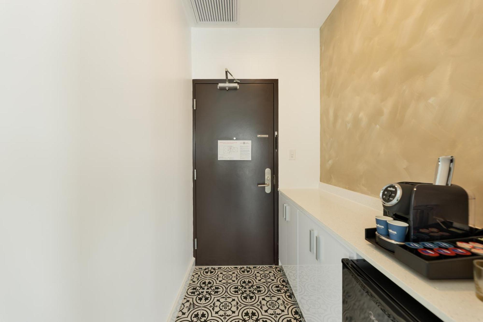 Junior Suite Balcony