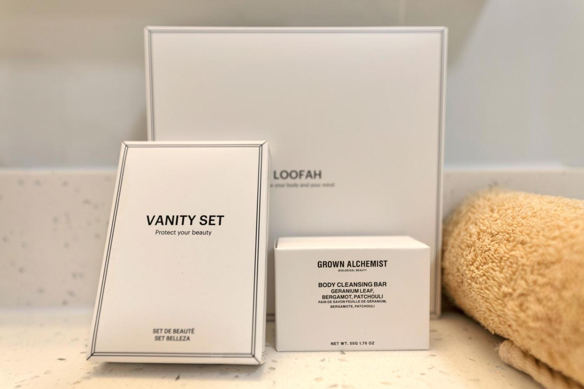 King Suite Spa Bath