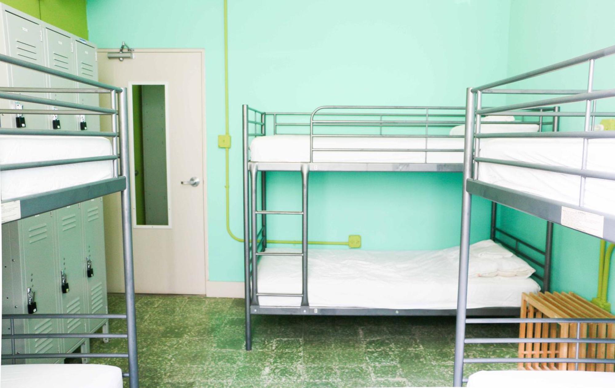 Bed 6-Bed Mixed Dormitory Room