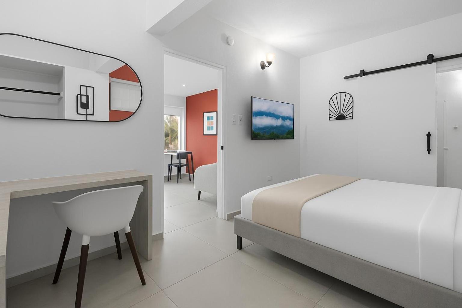 One-Bedroom Apartment Garden View