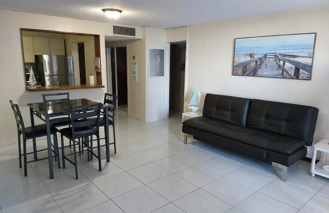 Coral Beach Isla Verde Beach Front Large 1 Bedroom Apt 208 Tower 1-1