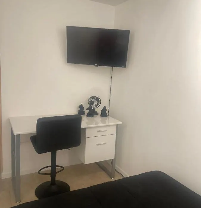 Perfect Suite #3-1