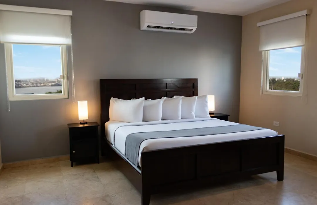 Ciqala Suites Hotel - San Juan-1