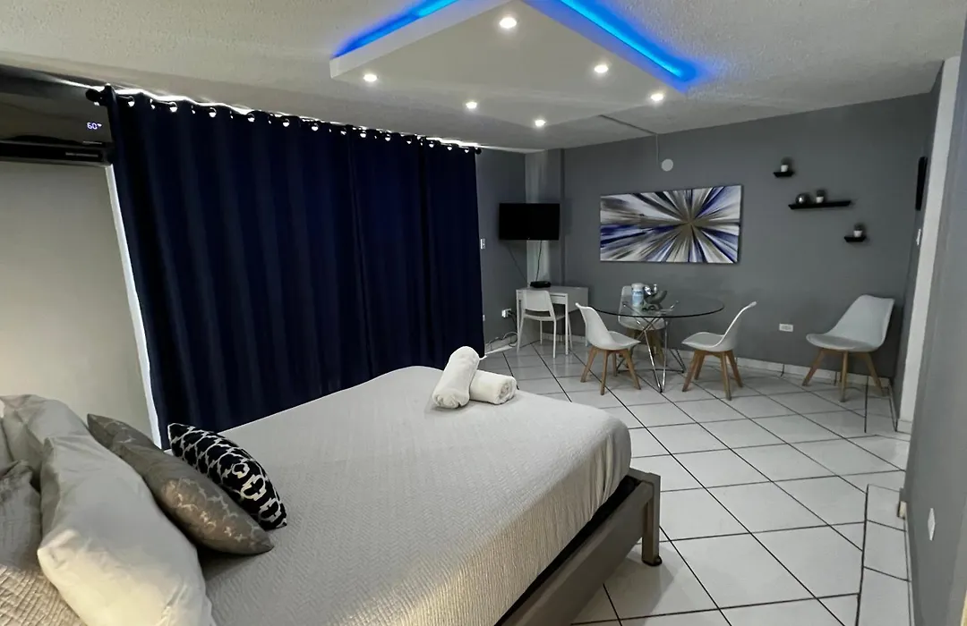 Isla Verde Puerto Rico, One Queen Bed-1