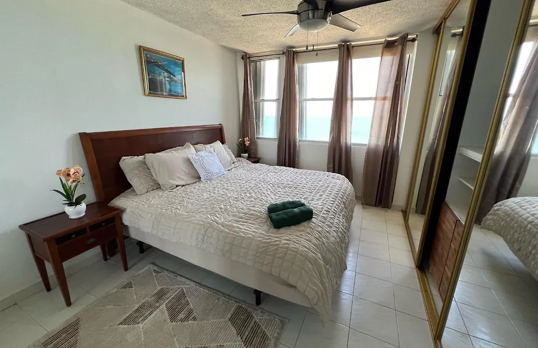 Gorgeous Ocean View 1Br W/Beach Acess & Pool-1