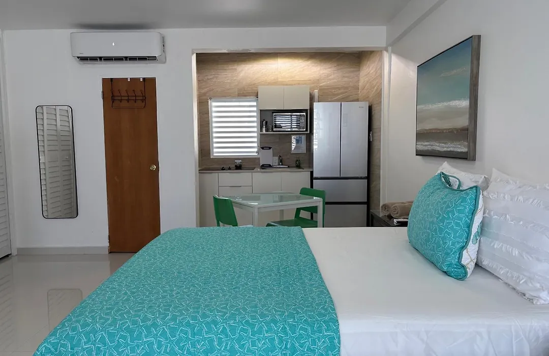 Posada Centric Studio Isla Verde-1