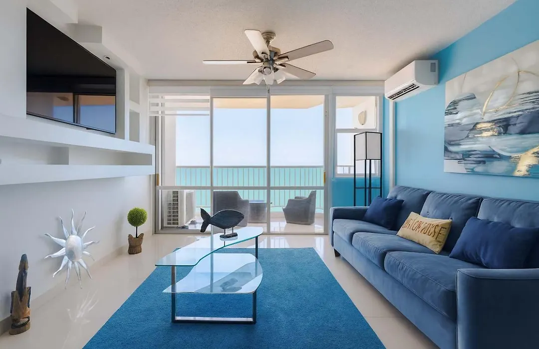 Beachfront Apartment In Marbella Del Caribe-1