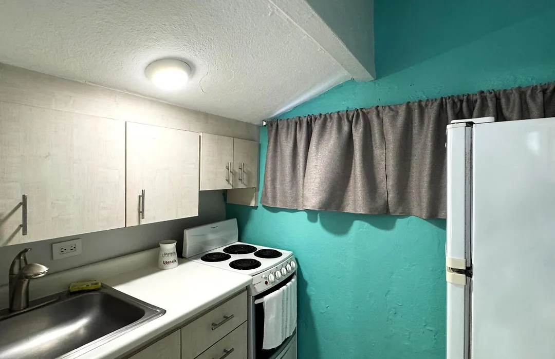 Prime Location At Condado Beach 1Br 1Ba - Apt 8-1