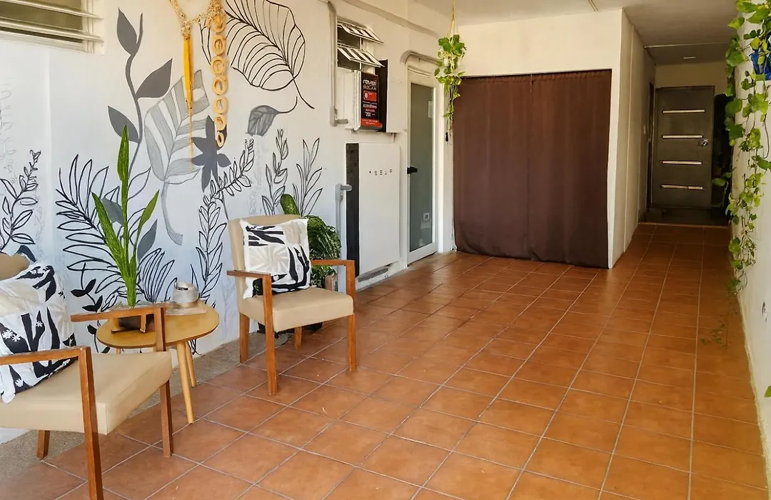 Ojas Compact Studio-1