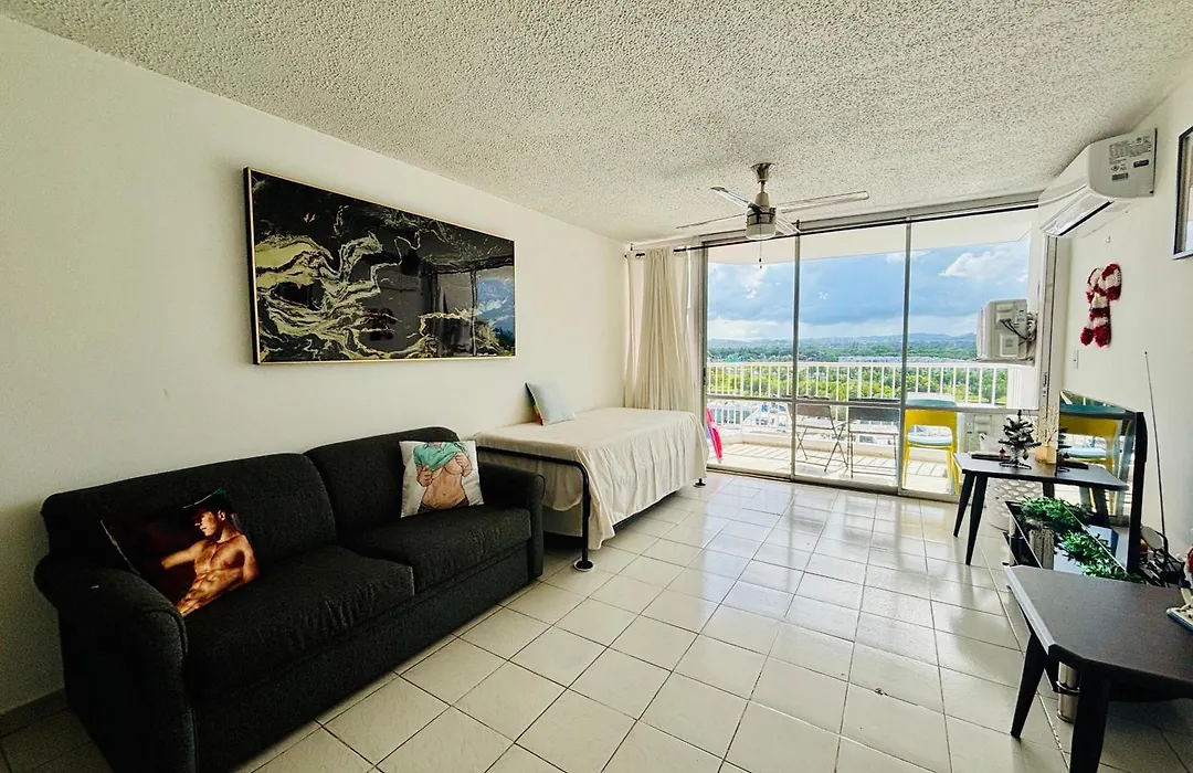 Hobie Beachfront Apartment Isla Verde-1