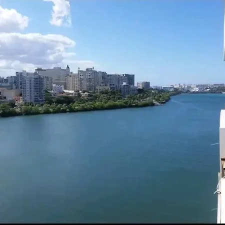 Condado 1 Bedroom Apt W/ View-2