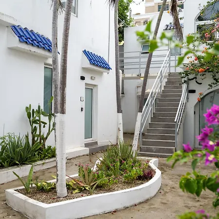 La Mona Loiza Apartment Complex By Stay With Bear-2