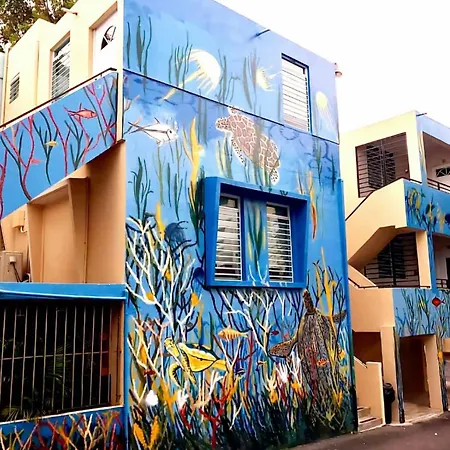 101- Renovated City Gem Near The Beach With Free Parking-3