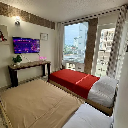 Isla Verde Modern Apartment With Pool-3