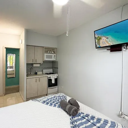 Prime Location At Condado Beach Queen Studio - Apt 10-2