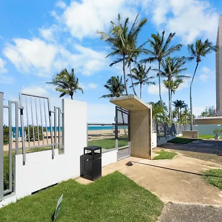 Isla Verde Sea Beach Apt With Ocean View-3
