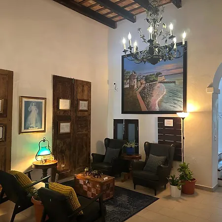 352 Boutique Guest House-3