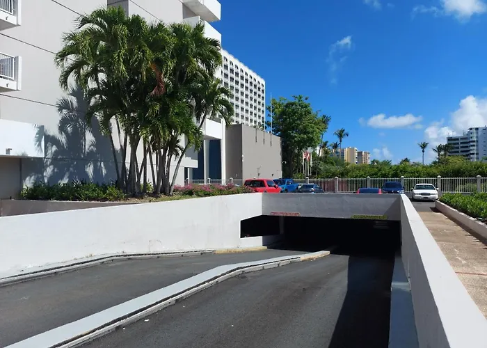 Coral Beach Isla Verde Beach Front Large 1 Bedroom Apt 208 Tower 1 San Juan