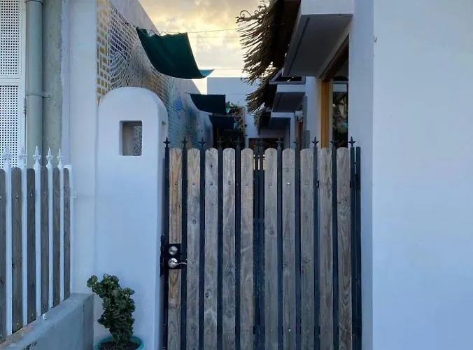 Aires Mediterraneos San Juan