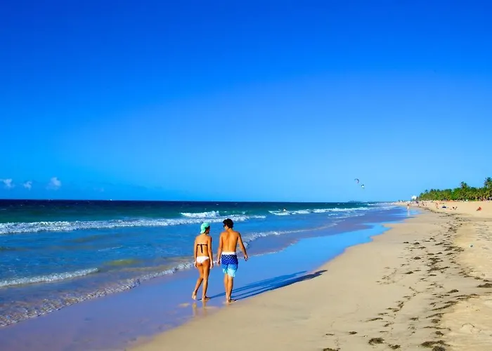 2 Bdr Beach Apartment, Generator Parking Included San Juan