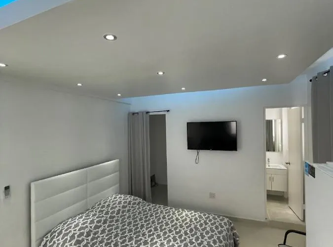 1058 Modern Hotel San Juan