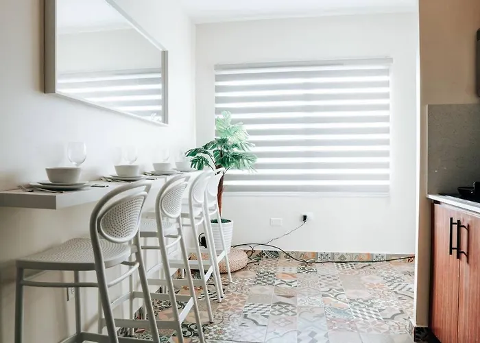 Comfy & Bright Apt @ Calle Loiza - Walk To Beach / Calle Loiza Abajo -N San Juan