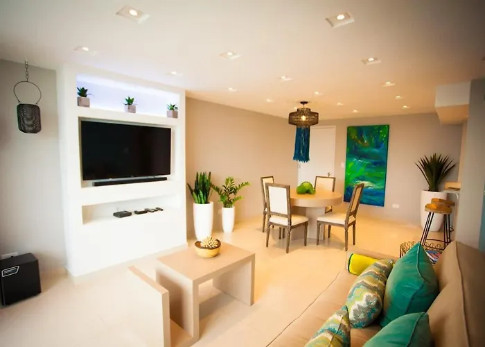 2Br Gem Ocean Front Building Isla Verde Beach San Juan