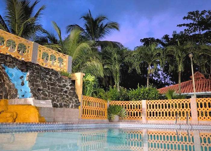 Yukayeke Playa Resort Anasco