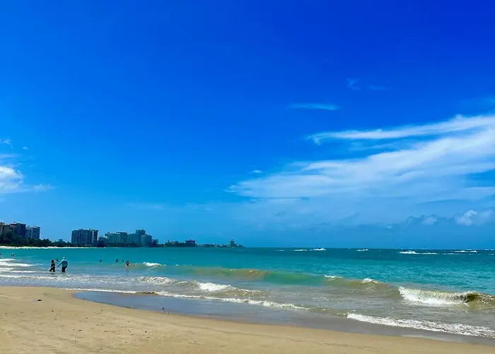 Isla Verde Modern Apartment With Pool San Juan