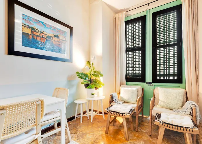 Chic 1-Bedroom & Loft In Prime Location San Juan