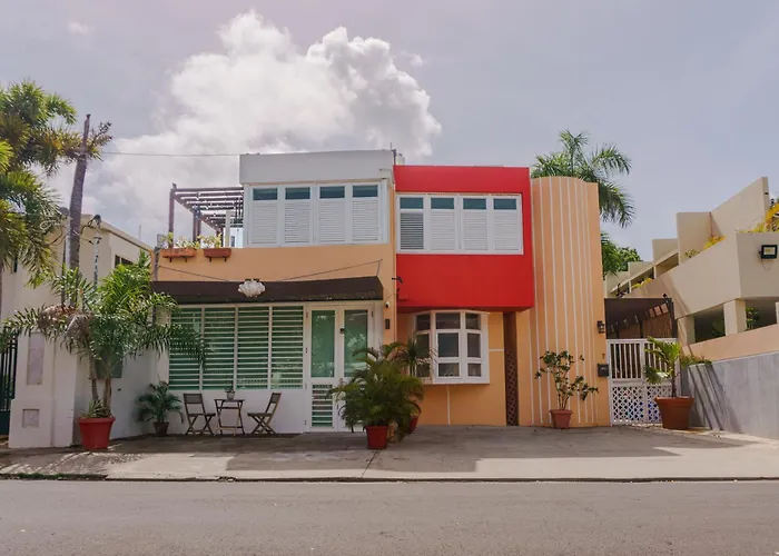 Cozybeach Large 1Bdrapt 50 Steps From Atlantic Ocean Private Street Between Ocean Park & Isla Verde 5 Mins From Airport San Juan
