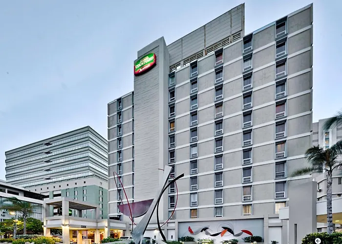 Courtyard By Marriott San Juan Miramar Hotel