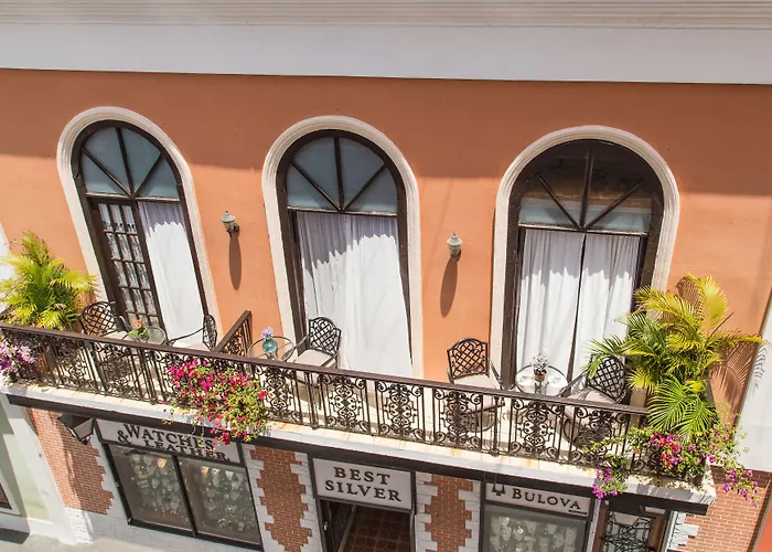 Fortaleza Suites Old San Juan