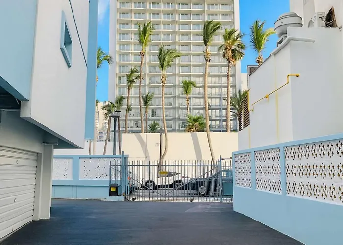 Beachfront Stella Maris Apt On Condado Ave San Juan