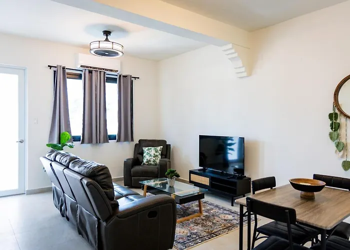 Modern 2 Bed Room Suite In Art District San Juan