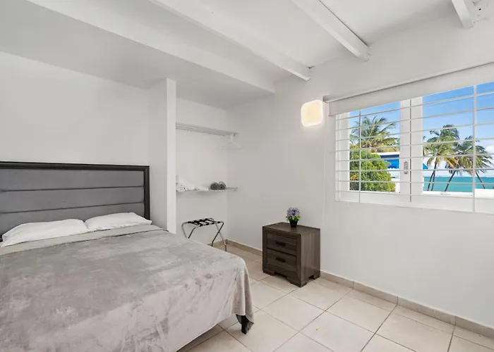 Coastal Paradise With Pool And Ocean Access San Juan