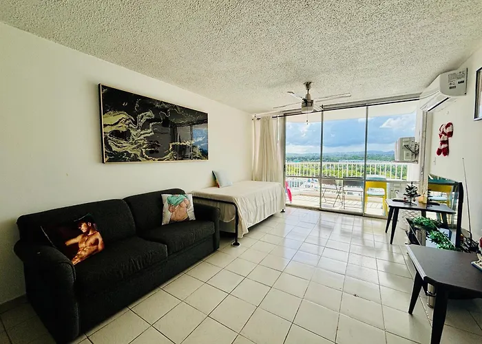 Beachfront Tropical Tantra Apartment San Juan