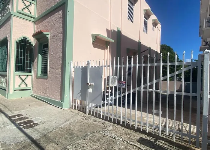 Chic And Sunny Apartment In Santuce With Parking Apt 7 San Juan