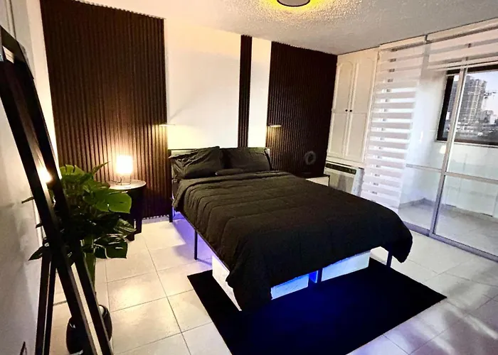 Son De Metro Apartment - Condado Beach & Pool, Walk To Ocean San Juan