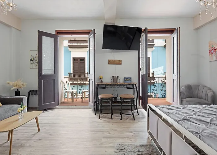 The Balconies Studio, The Marilyn Suite & The Crystal Apartment At Casa Of Essence In Old San Juan